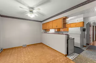 4809 Elm St, Downers Grove, IL 60515 - Photo 6