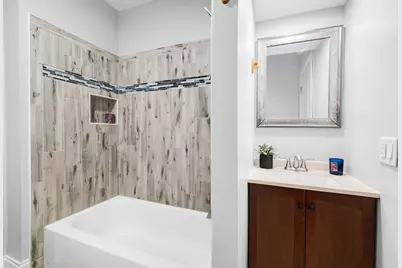 605 Grove Street, Aurora, IL 60505 - Photo 10