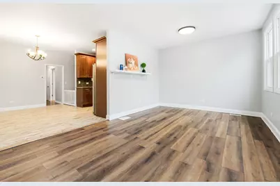 605 Grove Street, Aurora, IL 60505 - Photo 6