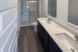 2270 Barbera Dr, Oswego, IL 60543 - Photo 10