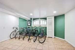 2842 N 74th Ct, Elmwood Park, IL 60707 - Photo 24