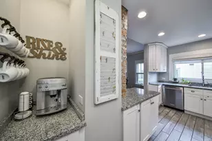 522 S West St, Wheaton, IL 60187 - Photo 12