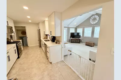 515 Roberts Lane, Batavia, IL 60510 - Photo 8