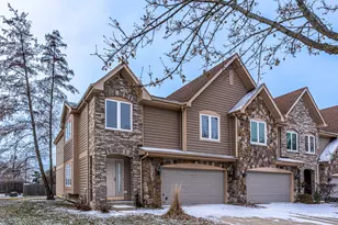 2640 Chelsey St, Buffalo Grove, IL 60089 - Photo 1