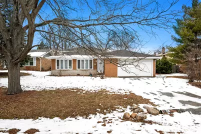 7218 W 110th Place, Worth, IL 60482 - Photo 1