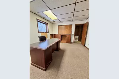 319-321 W. Locust Street, Fairbury, IL 61739 - Photo 4