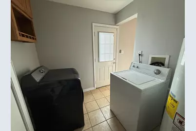 719 Surrey Drive, Streamwood, IL 60107 - Photo 14