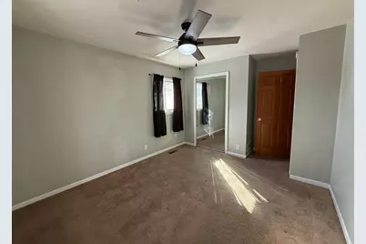 719 Surrey Drive, Streamwood, IL 60107 - Photo 12