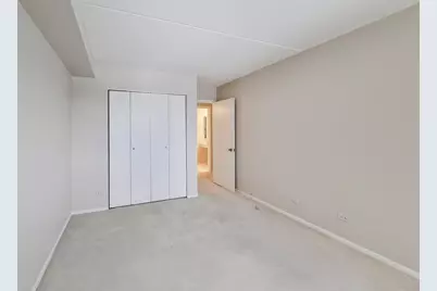 6340 Americana Drive #701, Willowbrook, IL 60527 - Photo 20