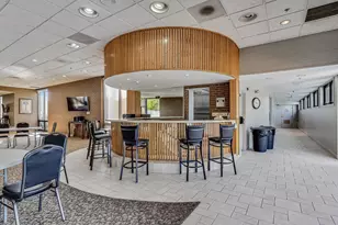 6340 Americana Dr, Willowbrook, IL 60527 - Photo 30