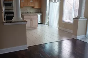 734 Colorado Ct, Carol Stream, IL 60188 - Photo 4