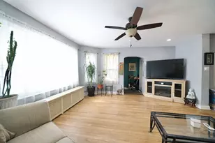 3104 N 76th Ct, Elmwood Park, IL 60707 - Photo 4