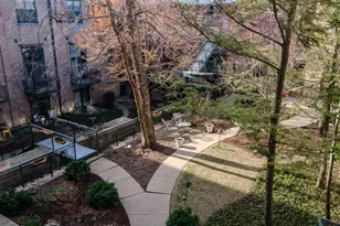 601 Linden Pl, Evanston, IL 60202 - Photo 18