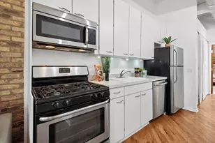 601 Linden Pl, Evanston, IL 60202 - Photo 6