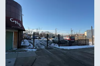 4731 W Madison Street, Chicago, IL 60644 - Photo 2