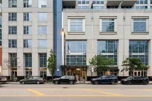 1305 S Michigan Ave, Chicago, IL 60605 - Photo 2