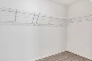 280 Snowdrop Ln, Elgin, IL 60124 - Photo 20