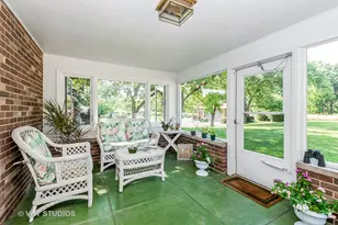 7820 Forestview Dr, Orland Park, IL 60462 - Photo 10