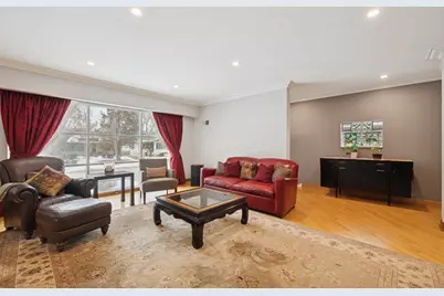 369 Addison Road, Riverside, IL 60546 - Photo 2