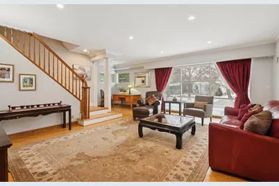 369 Addison Road, Riverside, IL 60546 - Photo 4