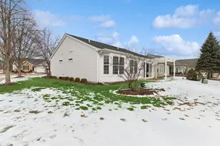 2535 Rolling Ridge, Elgin, IL 60124 - Photo 18