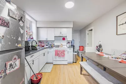 3242 S Hoyne Avenue, Chicago, IL 60608 - Photo 4