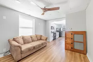 3242 S Hoyne Ave, Chicago, IL 60608 - Photo 38