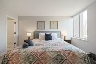 6000 E Lake Dr, Lisle, IL 60532 - Photo 24