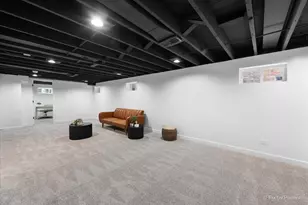 6322 N Monticello Ave, Chicago, IL 60659 - Photo 22