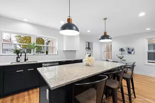 6322 N Monticello Ave, Chicago, IL 60659 - Photo 10