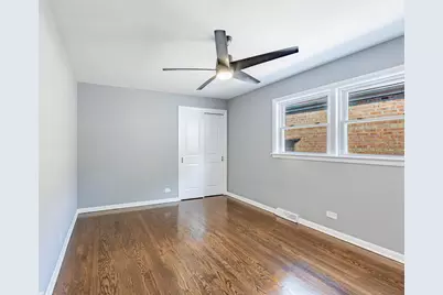 8139 S Exchange Avenue, Chicago, IL 60617 - Photo 14