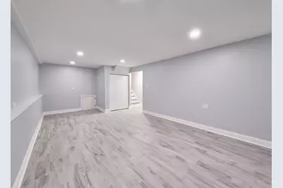 18207 Ravisloe Terrace, Country Club Hills, IL 60478 - Photo 14