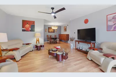 2046 Saint Johns Avenue #3E, Highland Park, IL 60035 - Photo 4