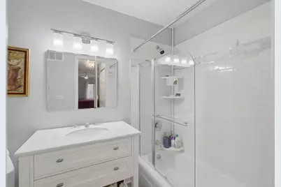 2046 Saint Johns Avenue #3E, Highland Park, IL 60035 - Photo 22