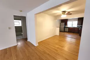 8847 La Crosse Ave, Skokie, IL 60077 - Photo 4