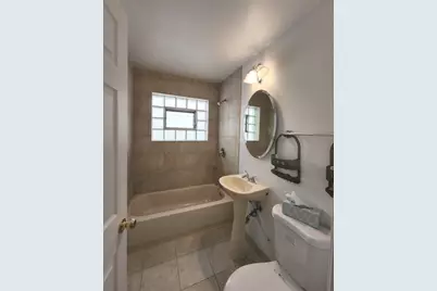 8847 La Crosse Avenue #304, Skokie, IL 60077 - Photo 10