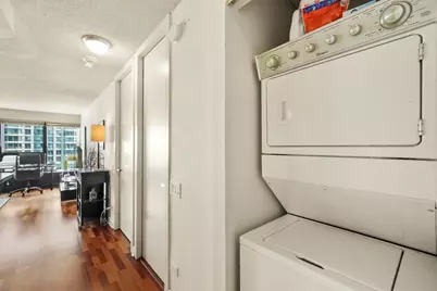 30 E Huron Street #5410, Chicago, IL 60611 - Photo 24