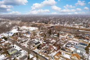 900 Croghan Ave, Joliet, IL 60436 - Photo 36