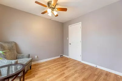 900 Croghan Avenue, Joliet, IL 60436 - Photo 20