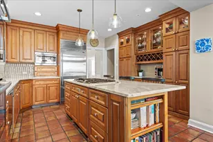 737 Maclean Ave, Kenilworth, IL 60043 - Photo 10