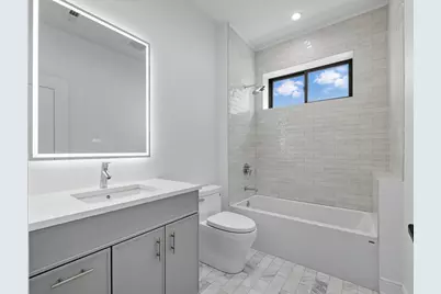 2471 N Clybourn Avenue #3, Chicago, IL 60614 - Photo 12