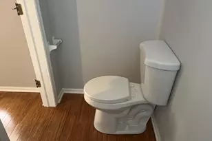 305 N View St, Aurora, IL 60506 - Photo 8