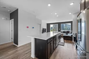 2333 Alumni Dr, Schaumburg, IL 60173 - Photo 8