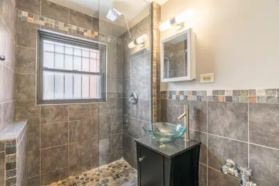 5815 N Sheridan Road #PH2, Chicago, IL 60660 - Photo 4