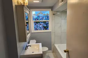 5301 S Catherine Ave, Countryside, IL 60525 - Photo 8