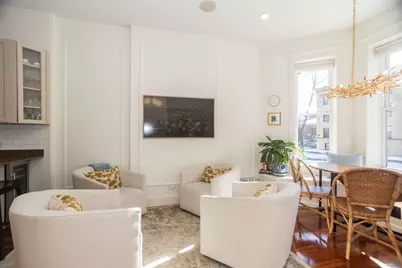 1120 W Oakdale Avenue #1F, Chicago, IL 60657 - Photo 4