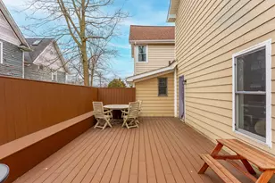 371 S Madison St, Oswego, IL 60543 - Photo 32