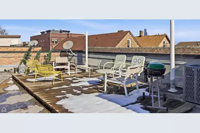 1811 W 17th Street #303, Chicago, IL 60608 - Photo 12