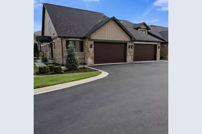 9037 W 111 Street, Palos Hills, IL 60465 - Photo 1