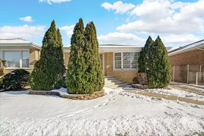 8129 S Sacramento Avenue, Chicago, IL 60652 - Photo 2